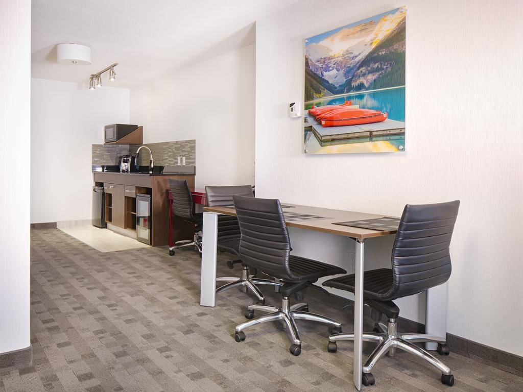 Hotel Elan Calgary Luaran gambar
