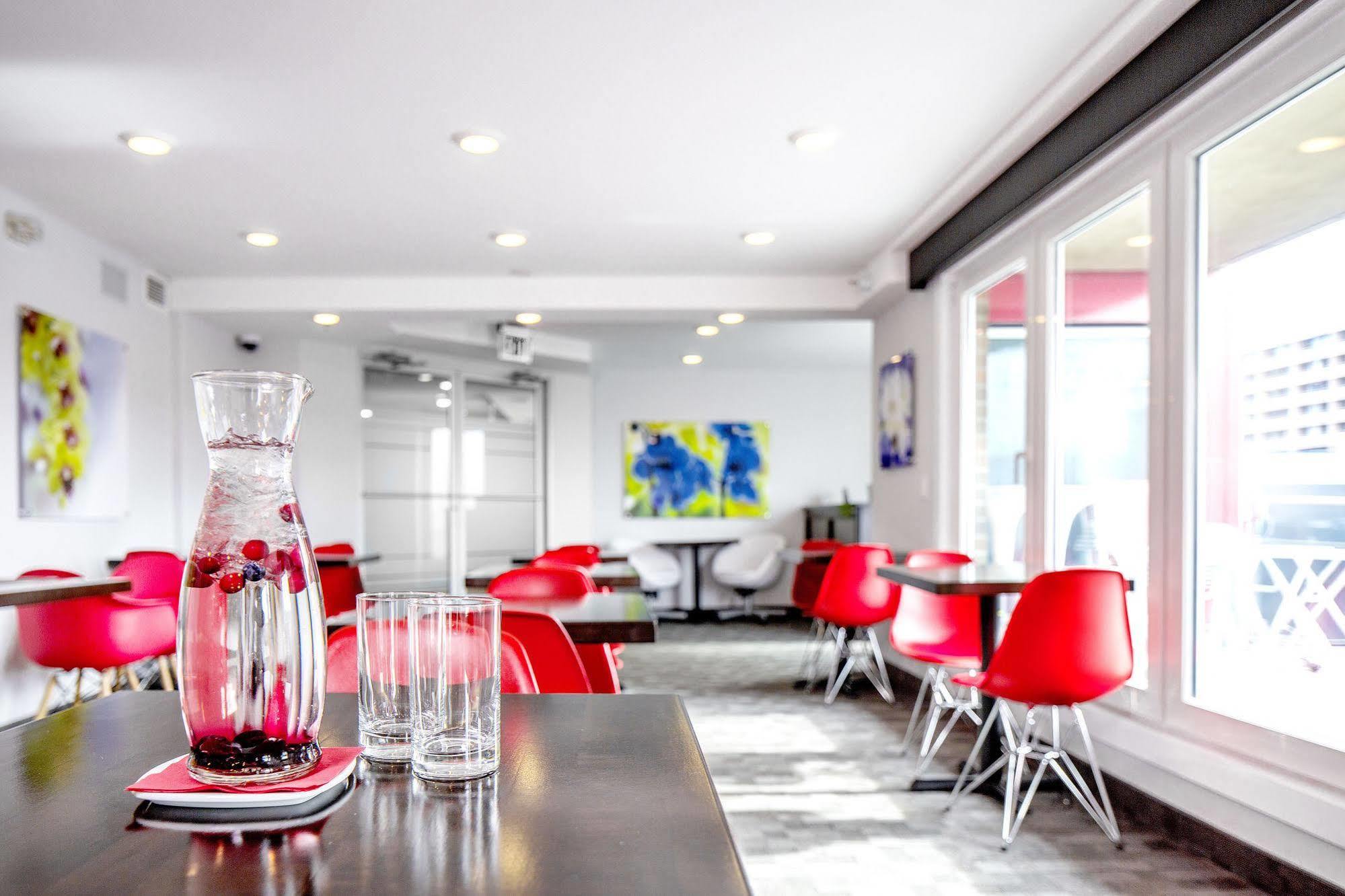 Hotel Elan Calgary Luaran gambar